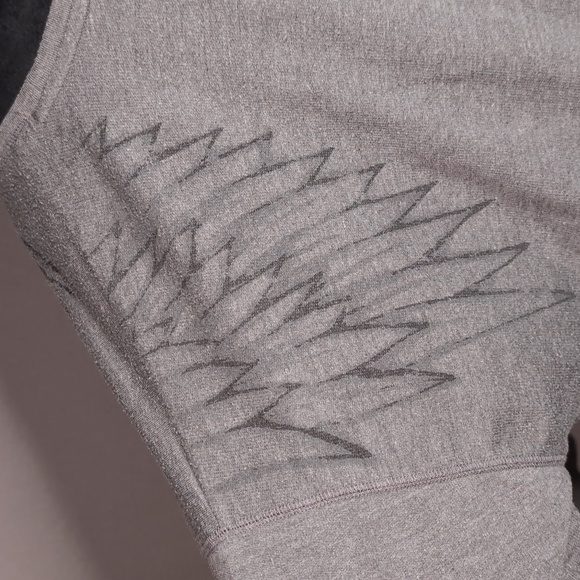 3X Rock & Republic bling wing design soft l/s gray sweatshirt-EUC - Picture 7 of 12